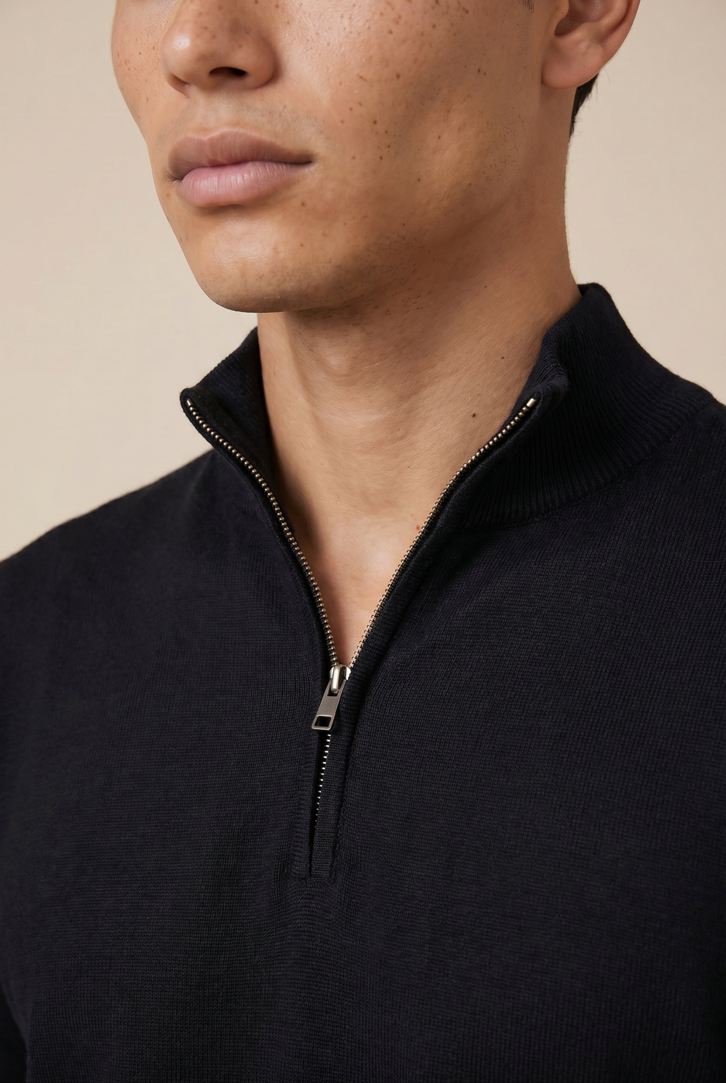 Merino Quarter Zip Black