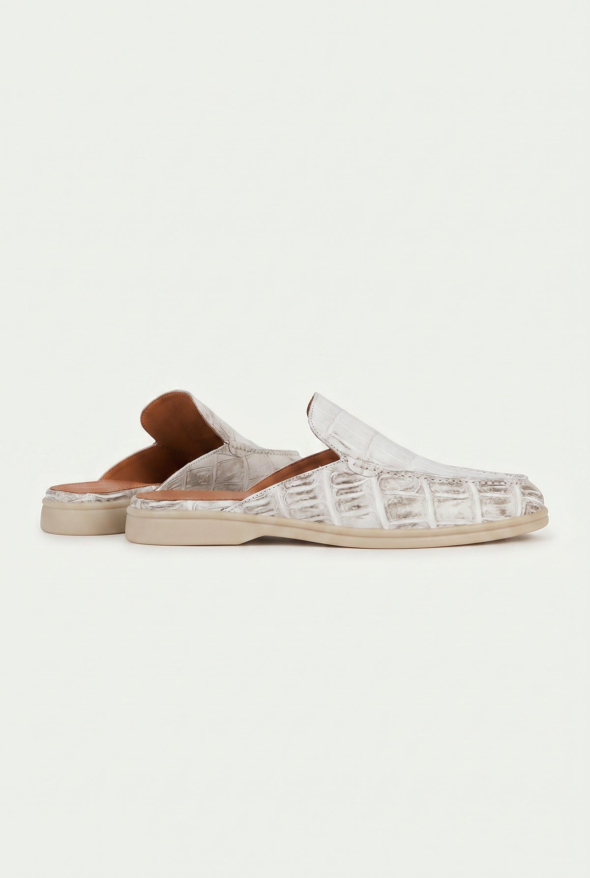 Yacht Mule Nubuck Crocodile White