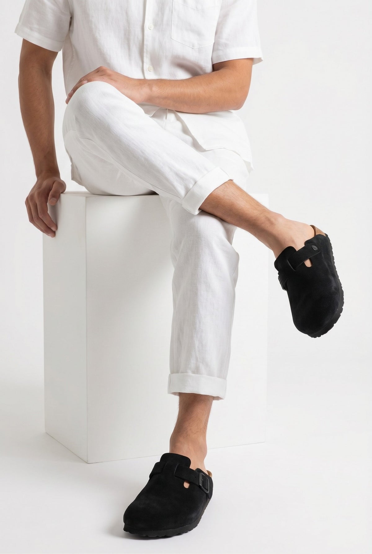 Oslo Suede Clog Black