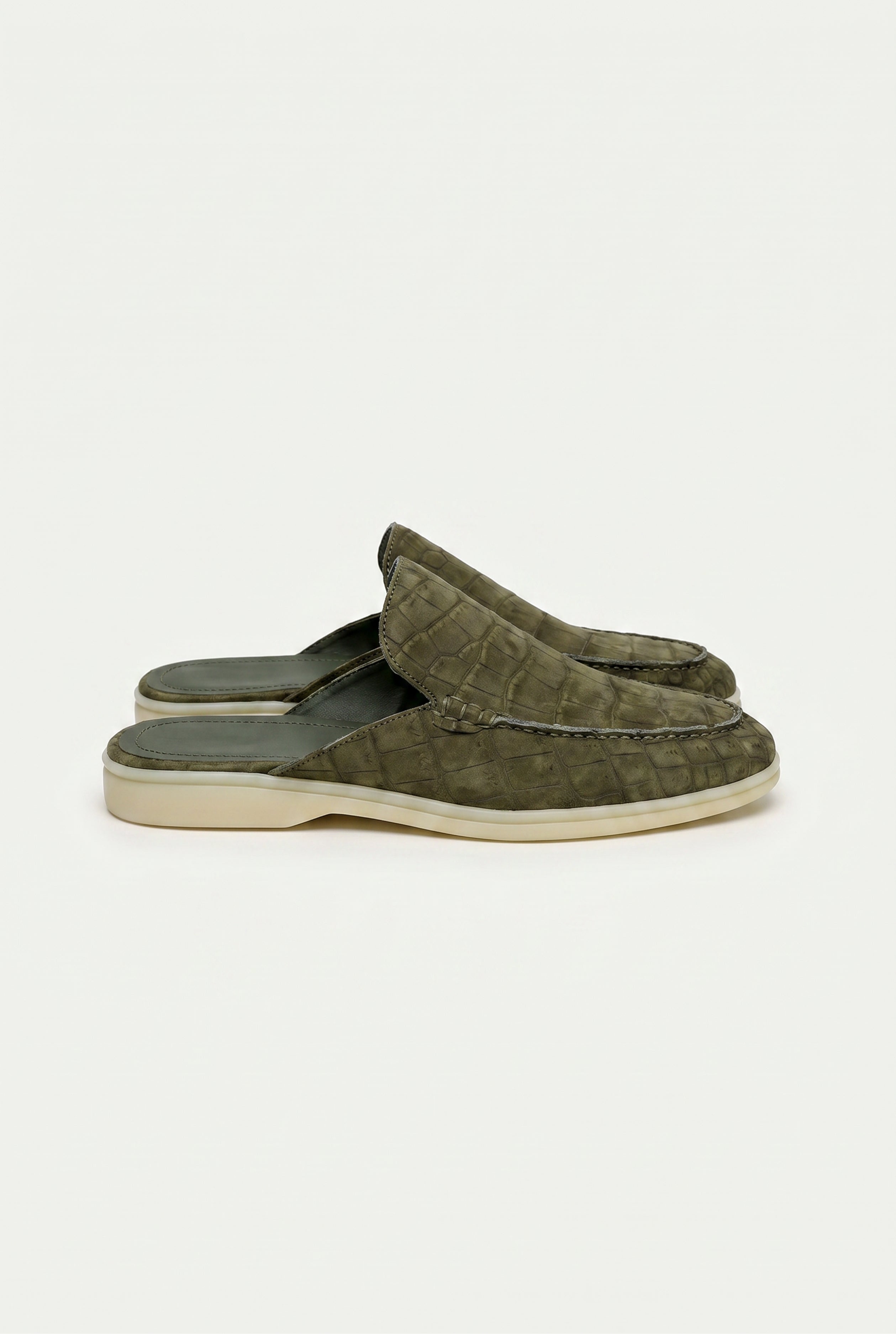 Yacht Mule Nubuck Crocodile Olive