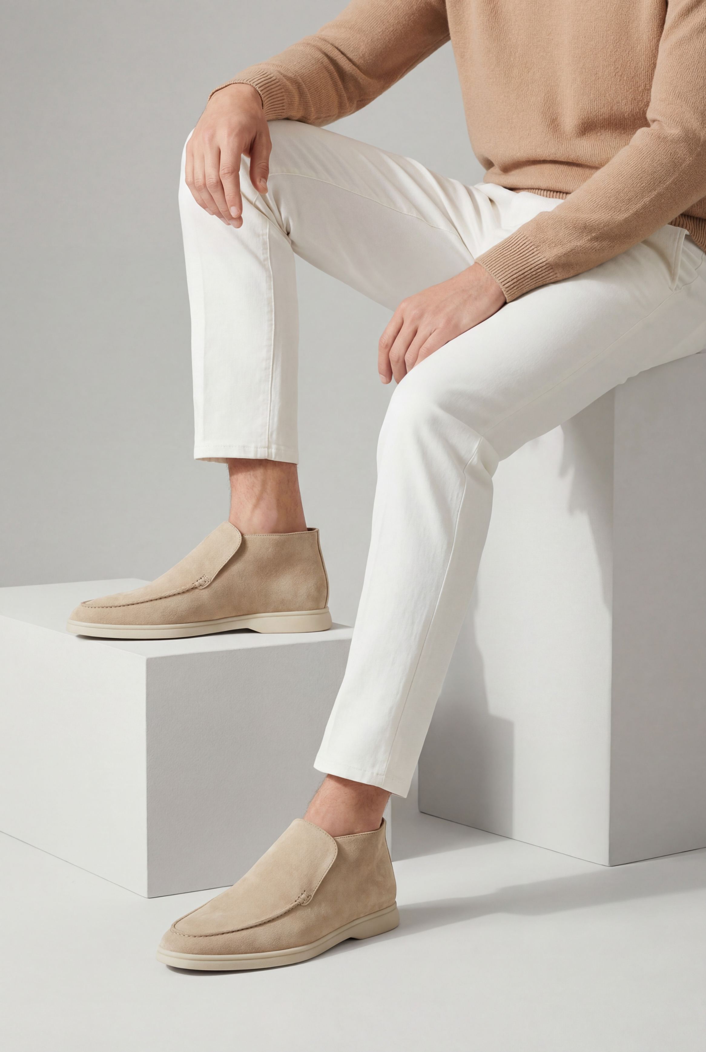 Amalfi Suede City Loafer Light Beige