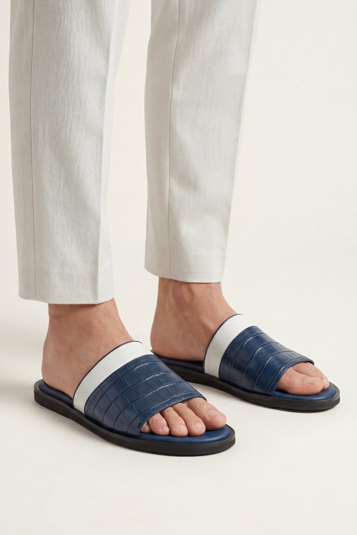 Milano Crocodile Sandal Navy