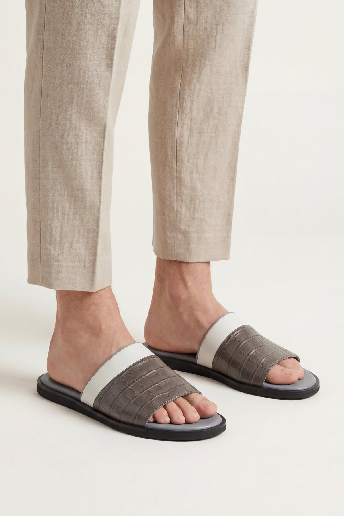 Milano Crocodile Sandal Grey