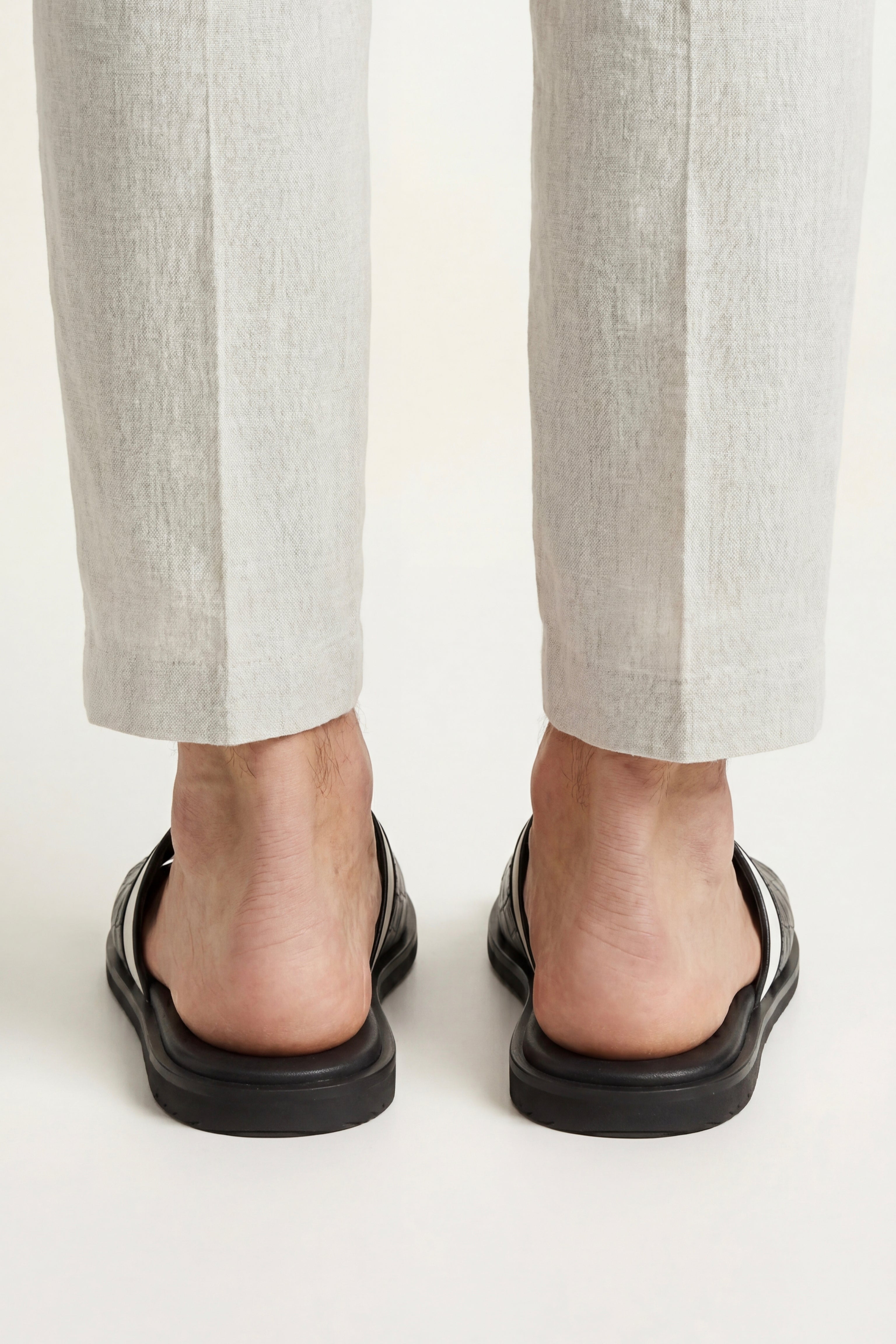Milano Crocodile Sandal Black