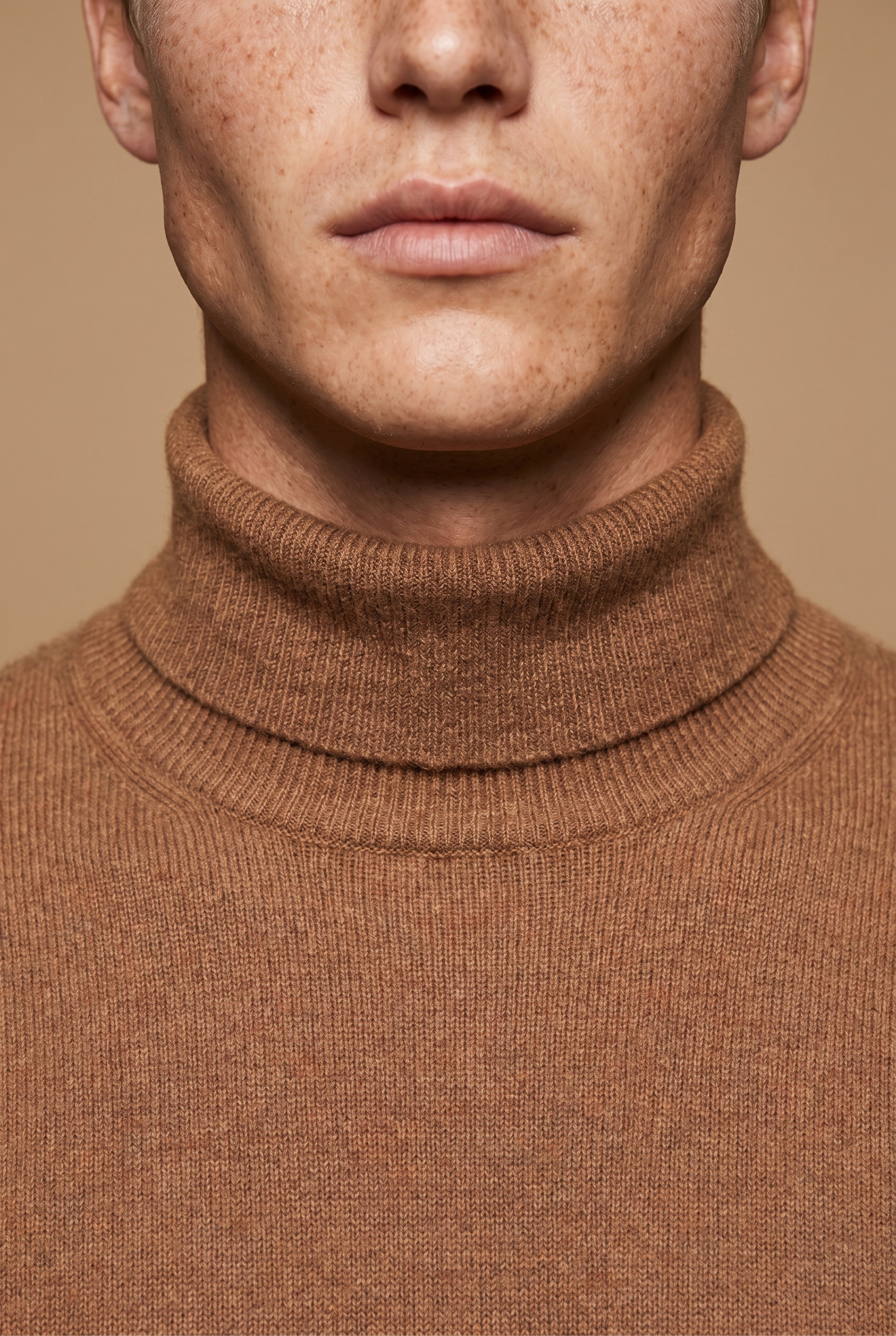 Amalfi Extrafine Rollneck Brown