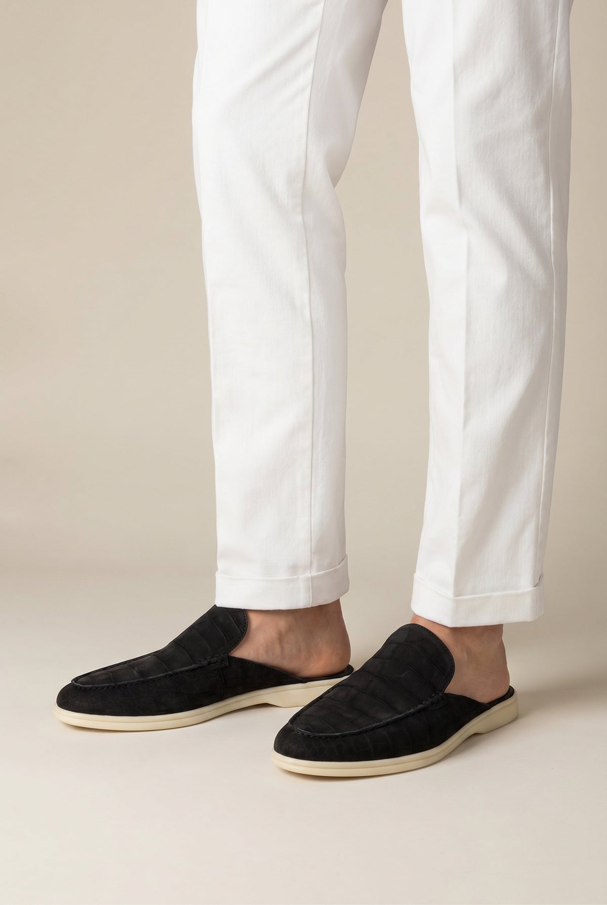 Yacht Mule Nubuck Crocodile Black