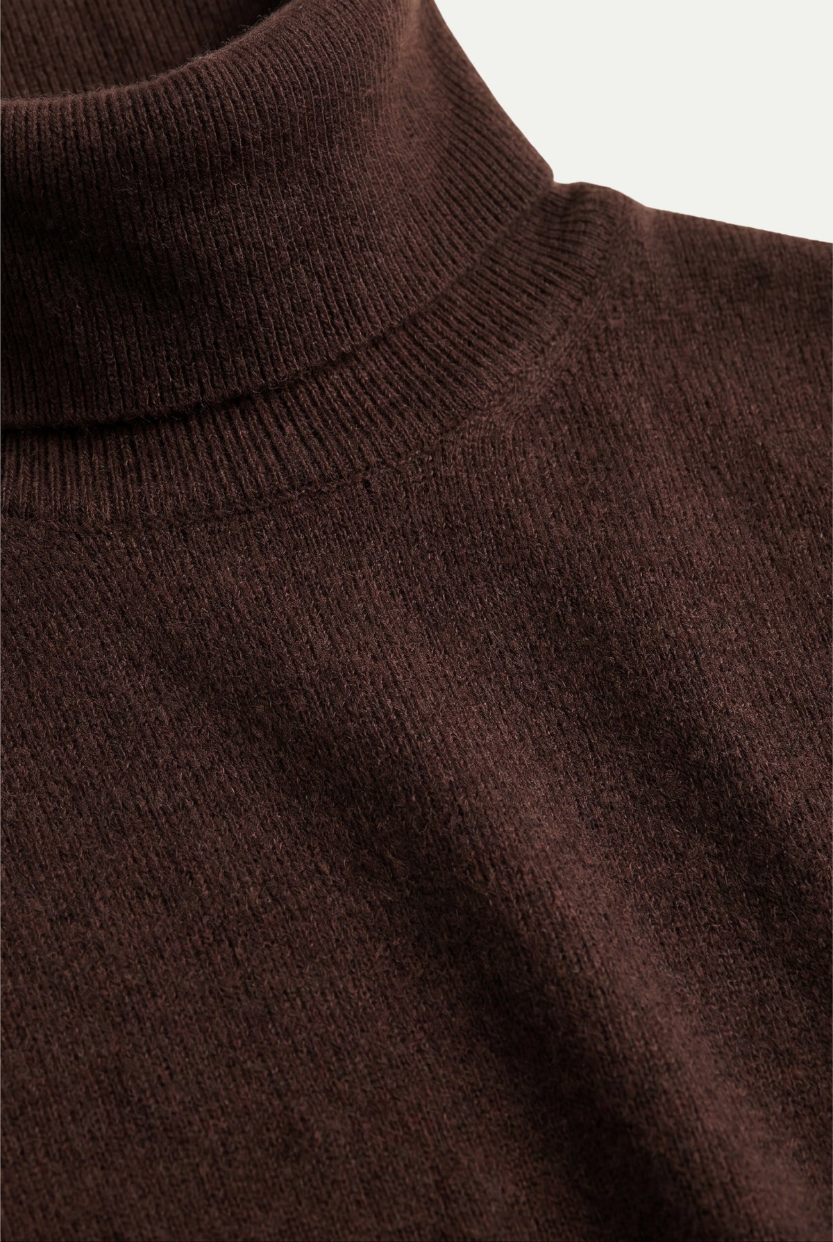 Amalfi Extrafine Rollneck Dark Brown