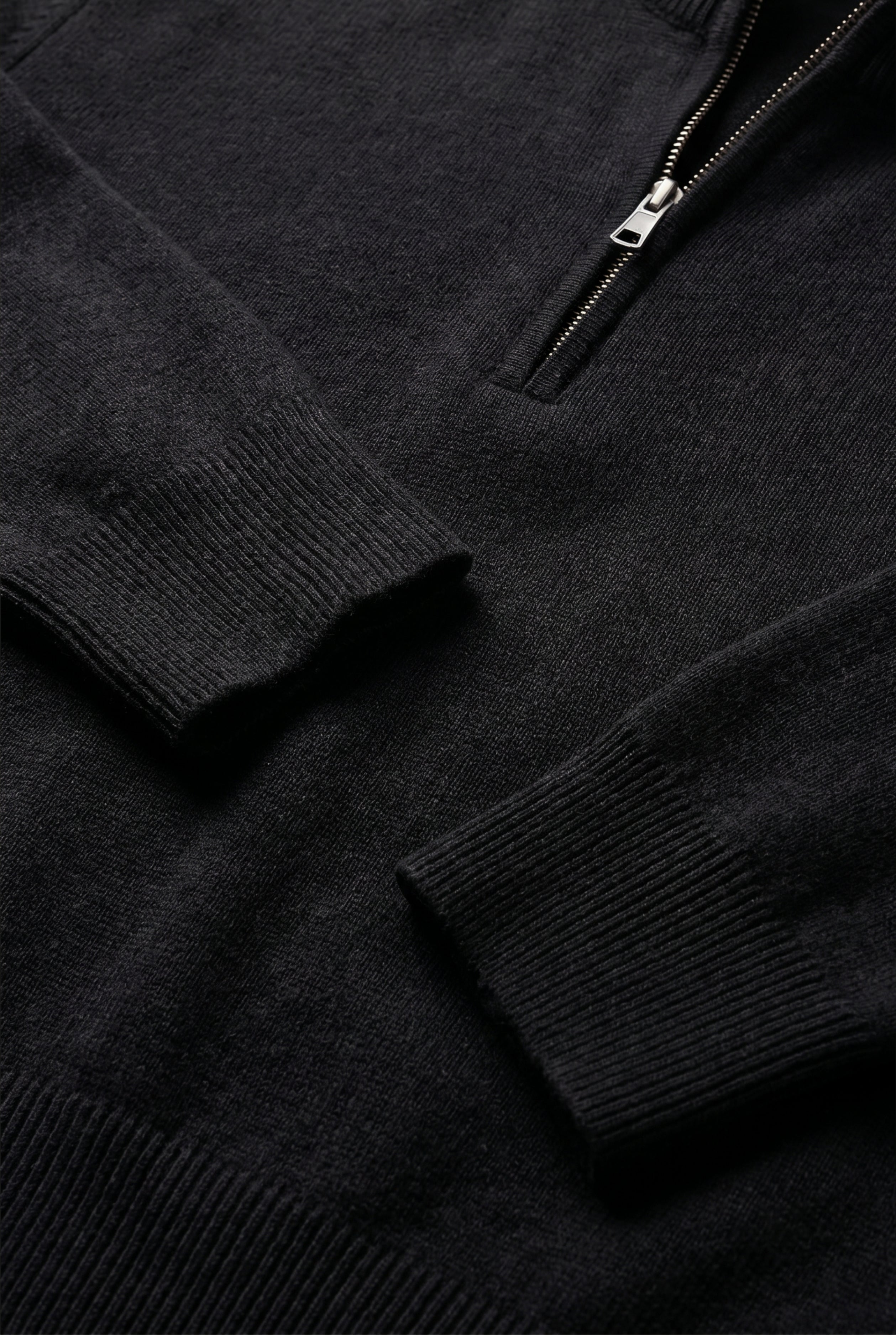 Merino Quarter Zip Black