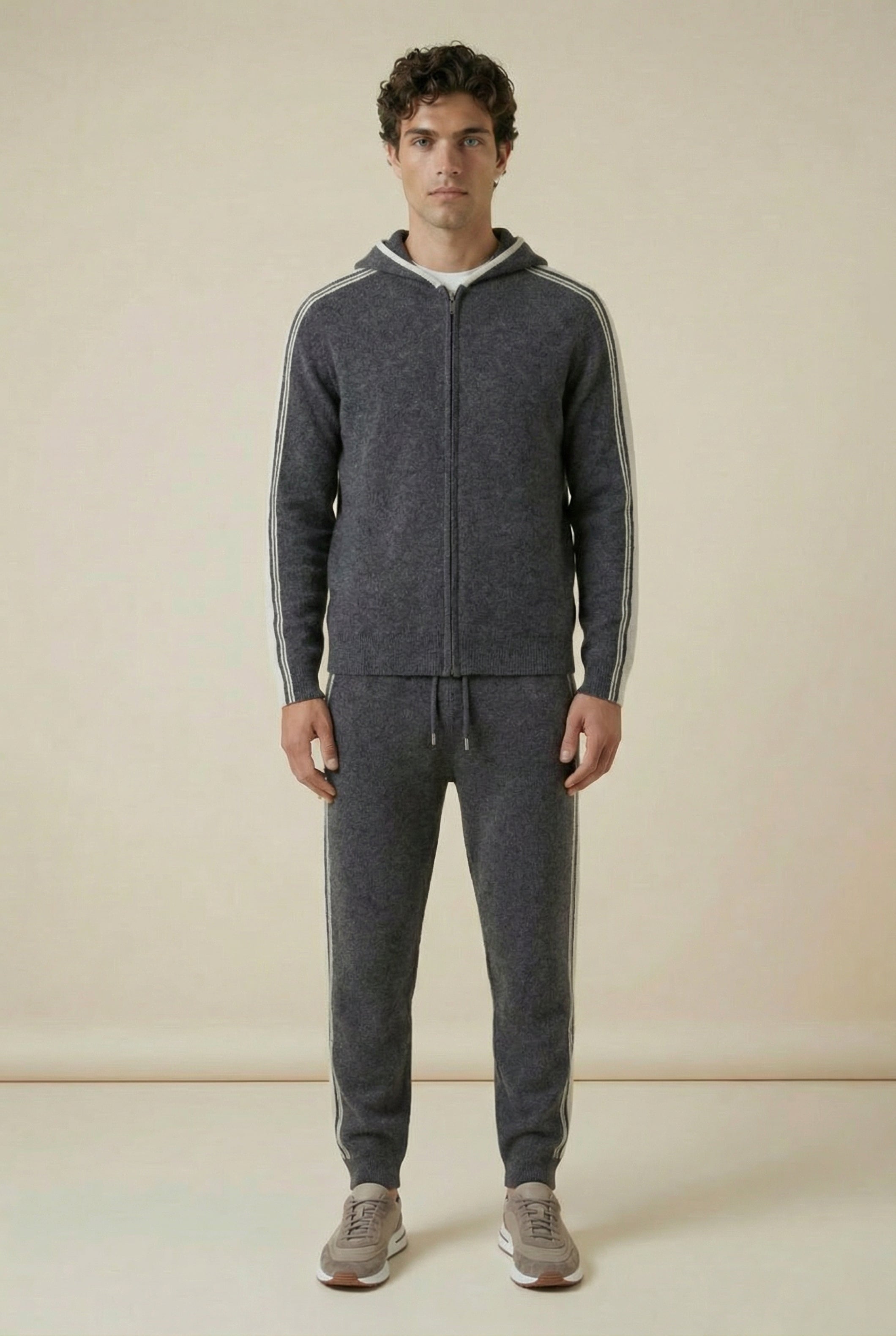 Capri Cashmere Set Dark Grey